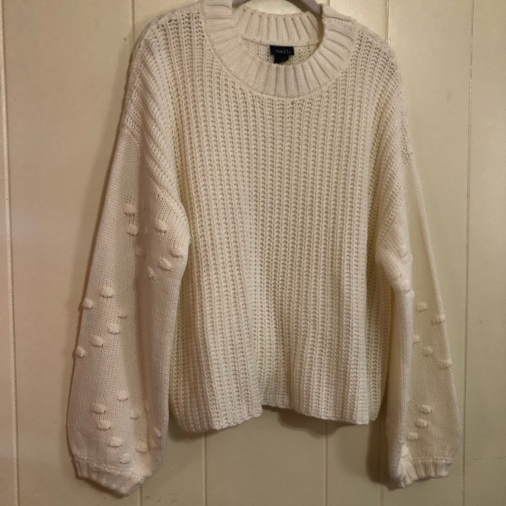 Rue 21 chunky knit sweater women’s size L ivory crew neck long sleeve